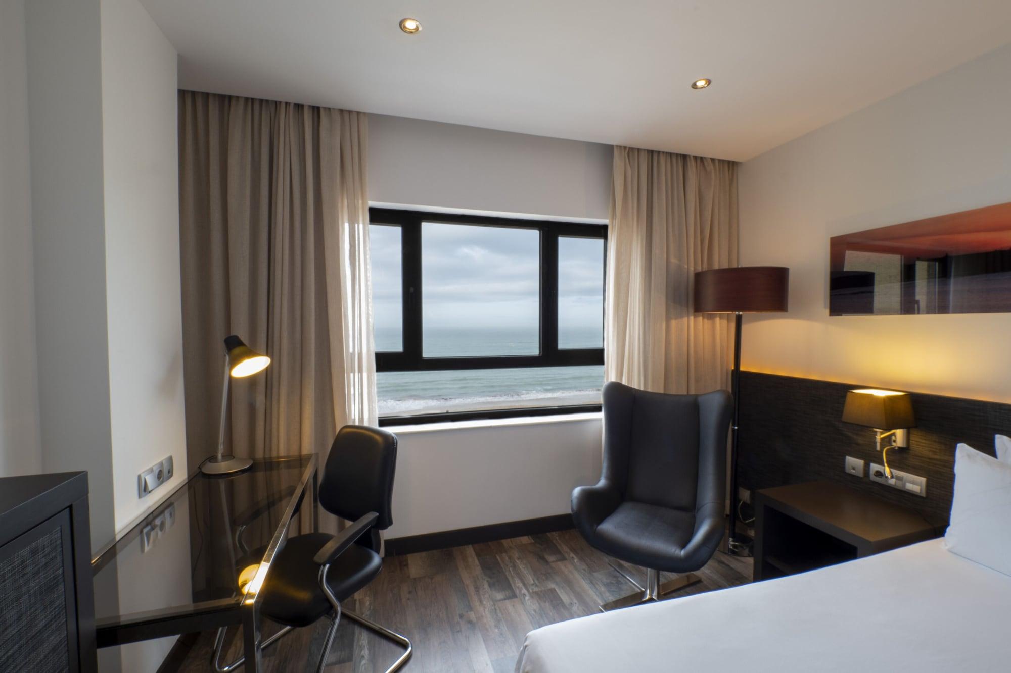 Hotel Cadiz Paseo Del Mar, Affiliated By Melia Buitenkant foto