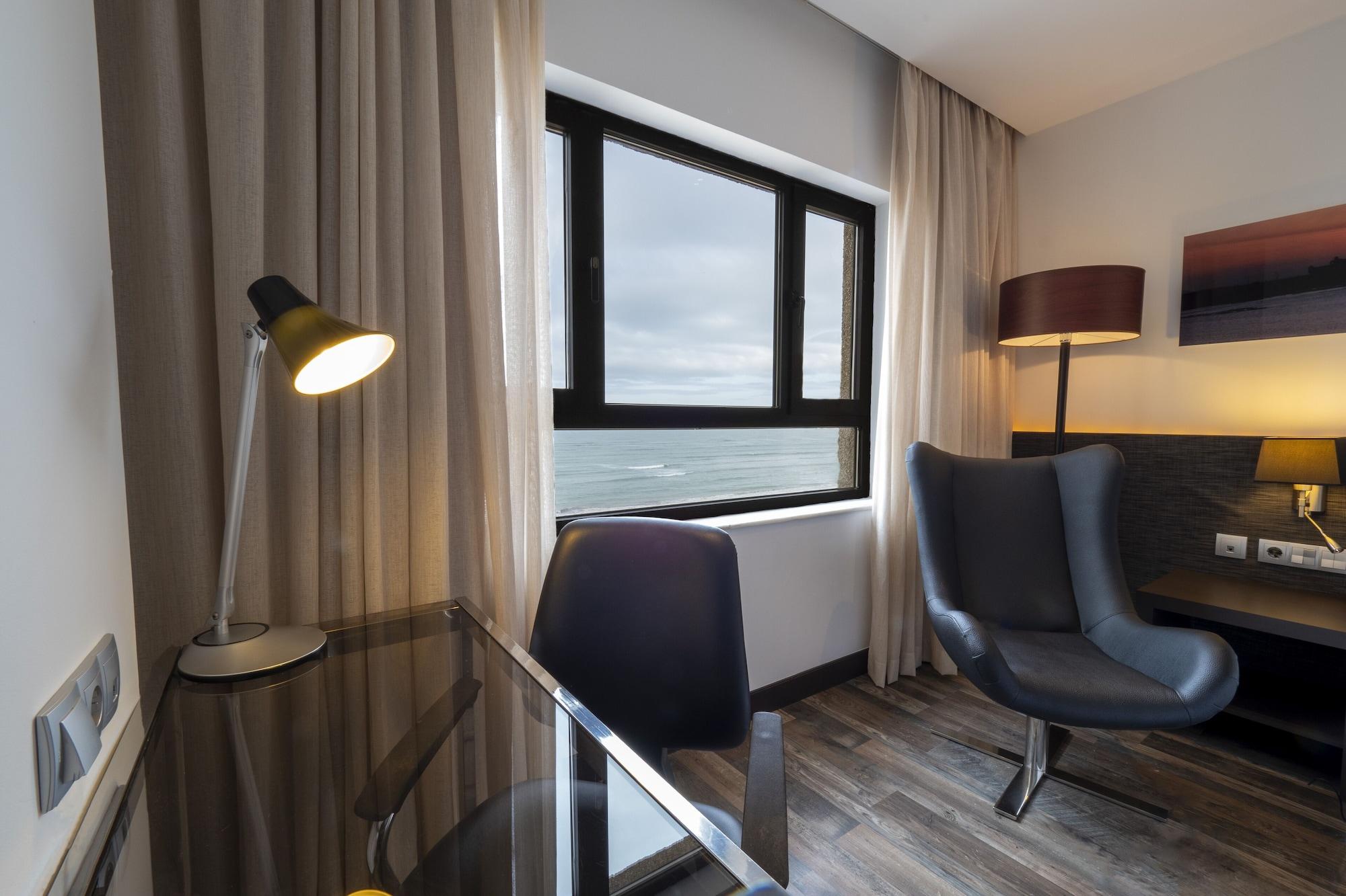 Hotel Cadiz Paseo Del Mar, Affiliated By Melia Buitenkant foto