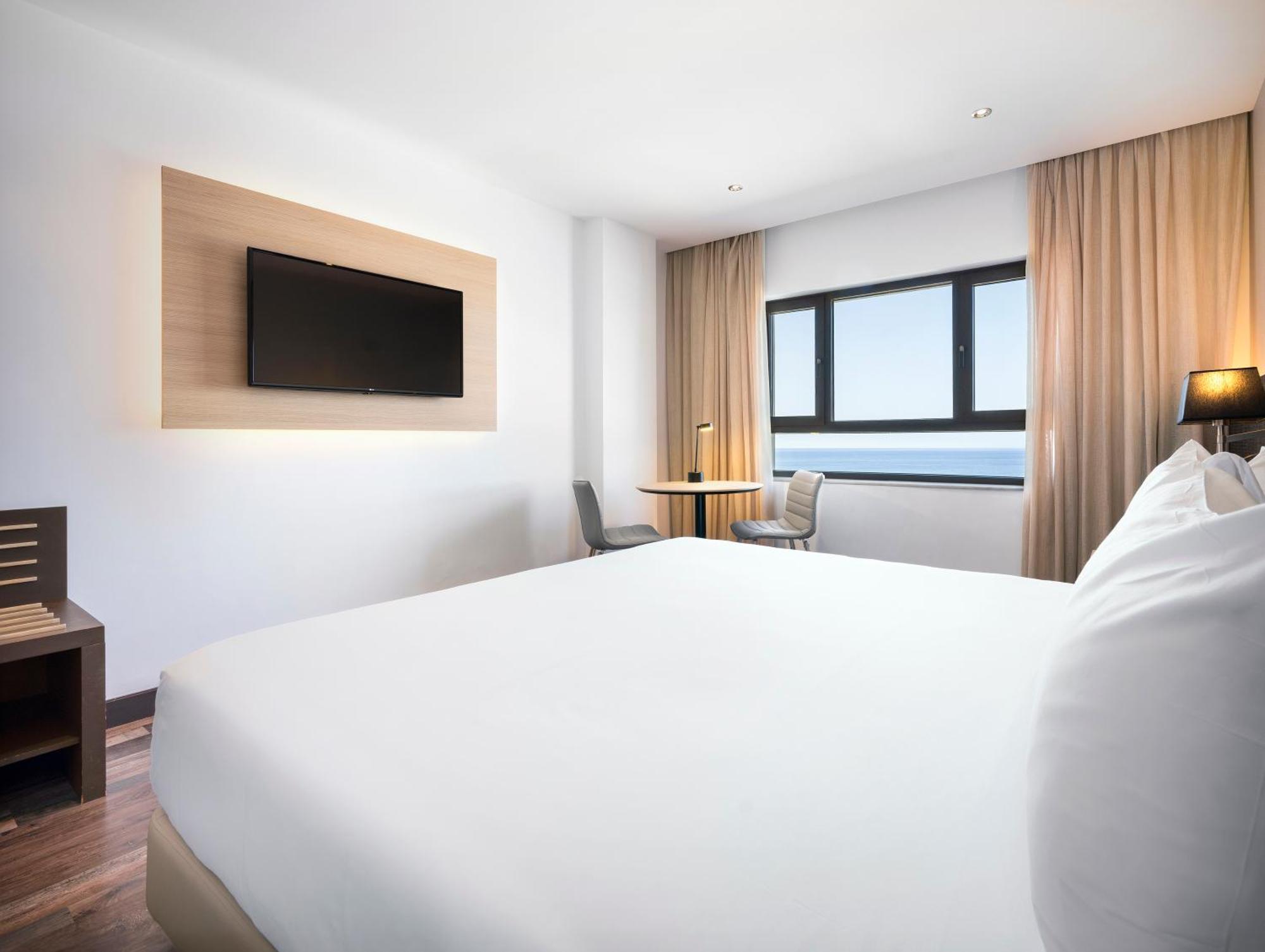 Hotel Cadiz Paseo Del Mar, Affiliated By Melia Buitenkant foto