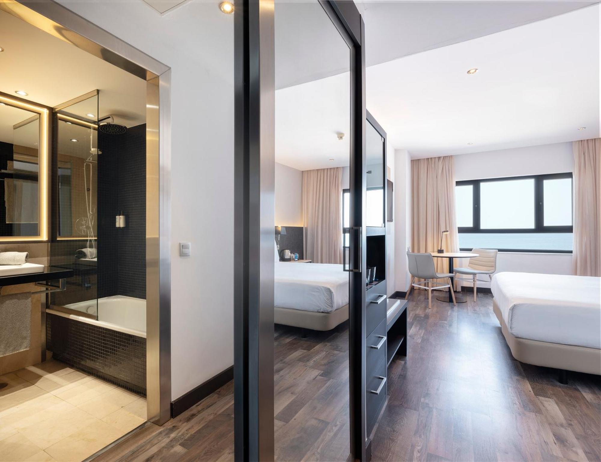 Hotel Cadiz Paseo Del Mar, Affiliated By Melia Buitenkant foto
