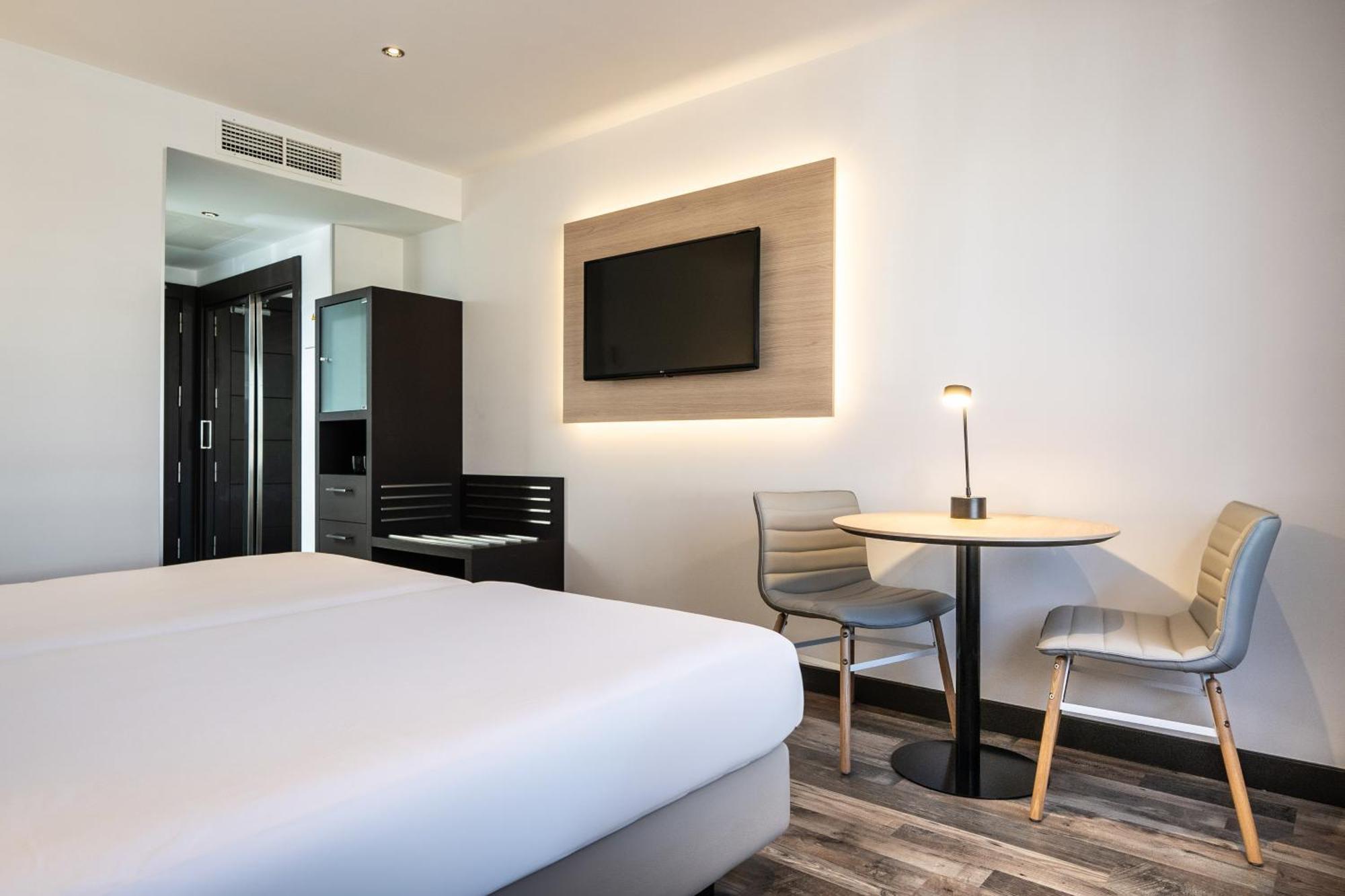 Hotel Cadiz Paseo Del Mar, Affiliated By Melia Buitenkant foto