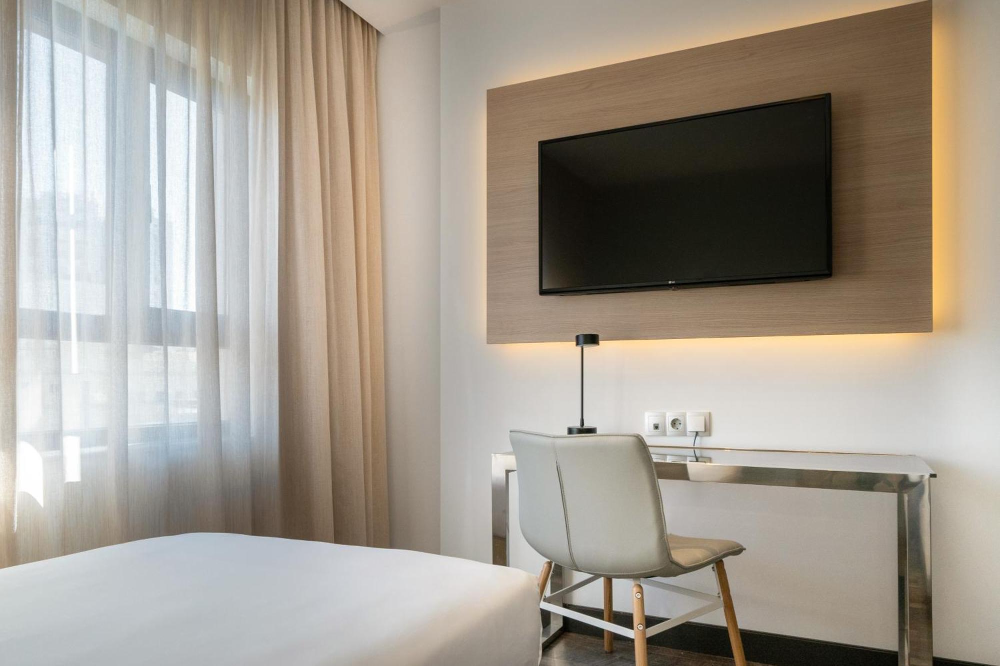 Hotel Cadiz Paseo Del Mar, Affiliated By Melia Buitenkant foto