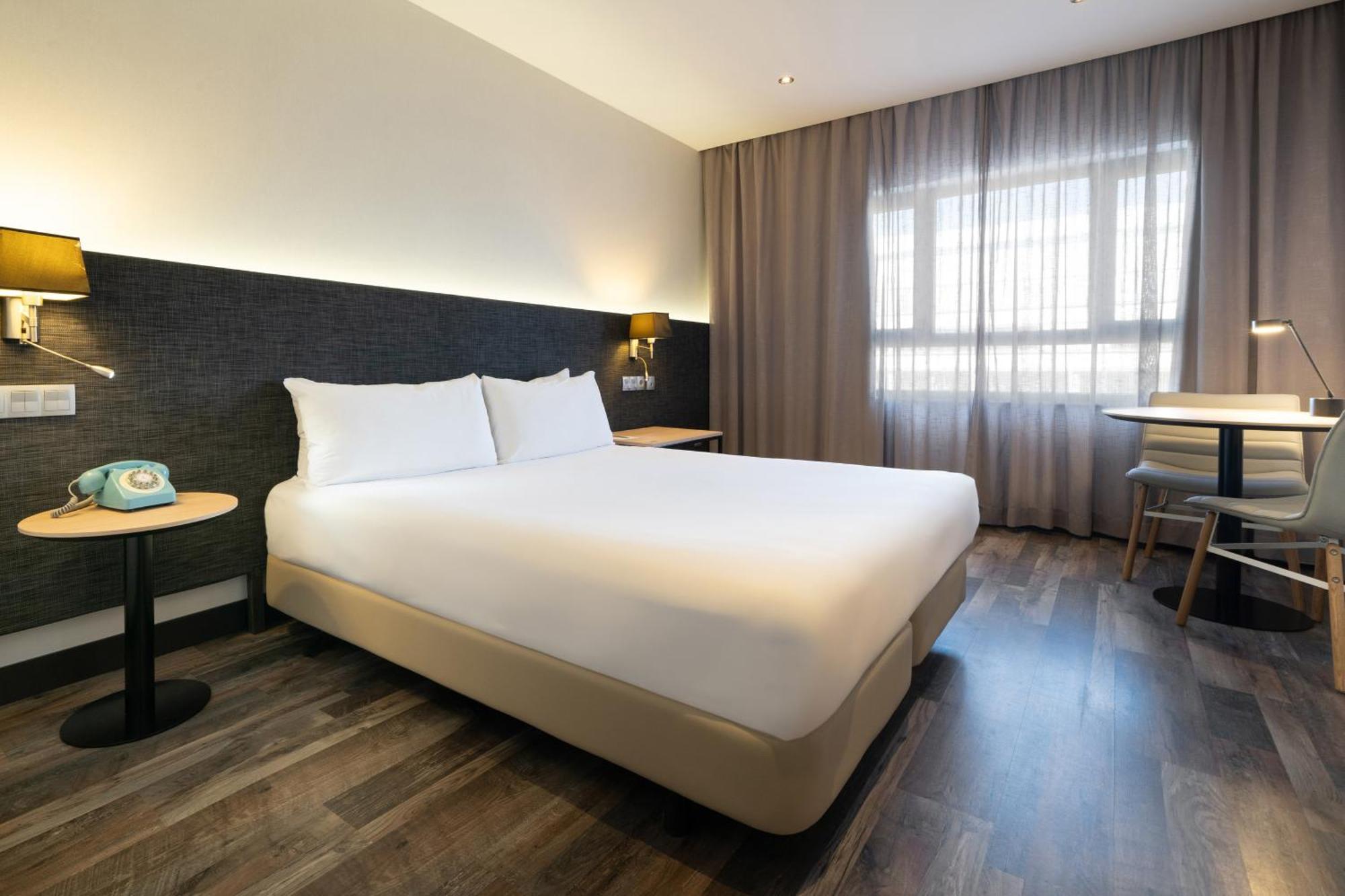 Hotel Cadiz Paseo Del Mar, Affiliated By Melia Buitenkant foto