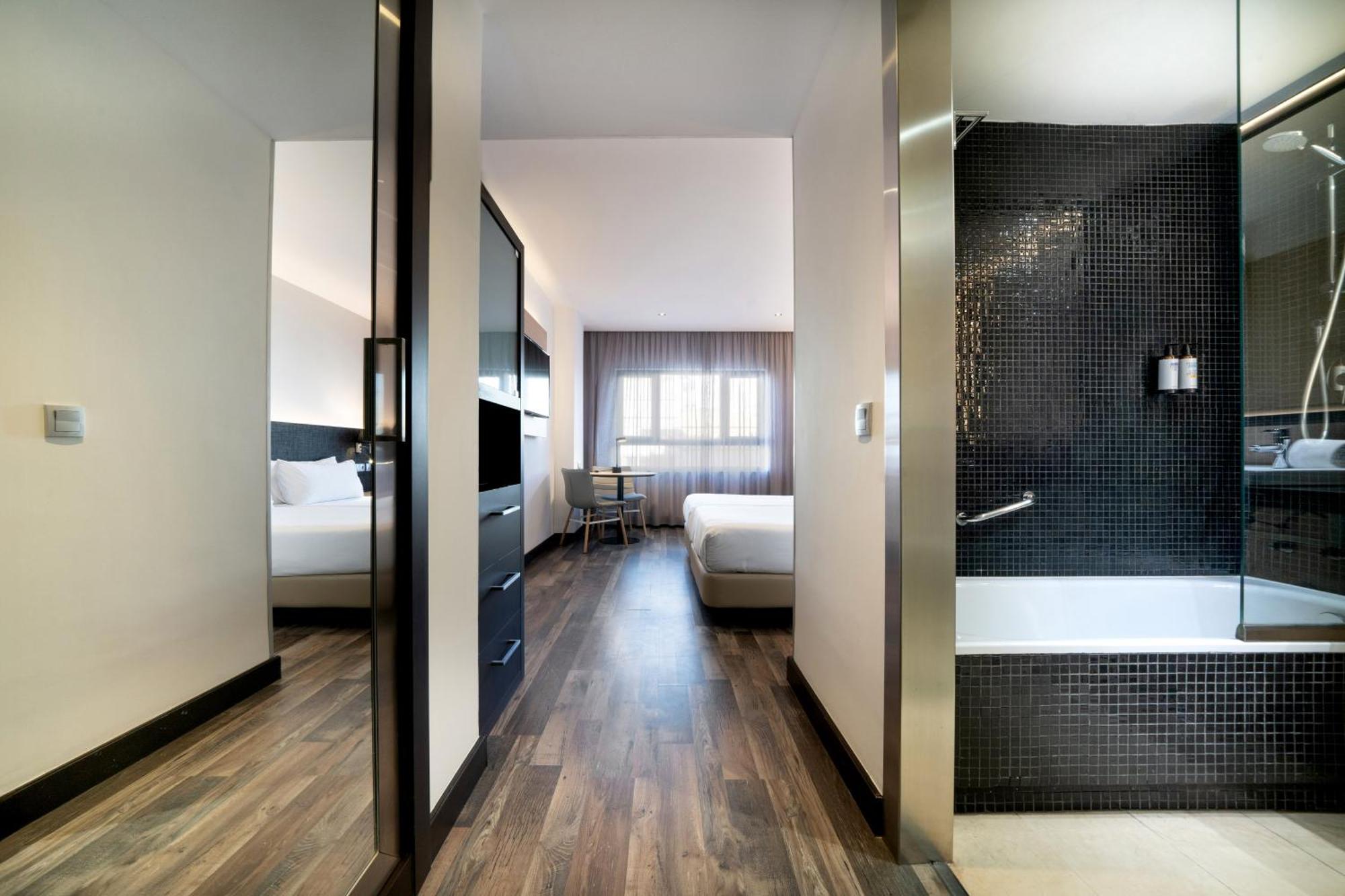 Hotel Cadiz Paseo Del Mar, Affiliated By Melia Buitenkant foto
